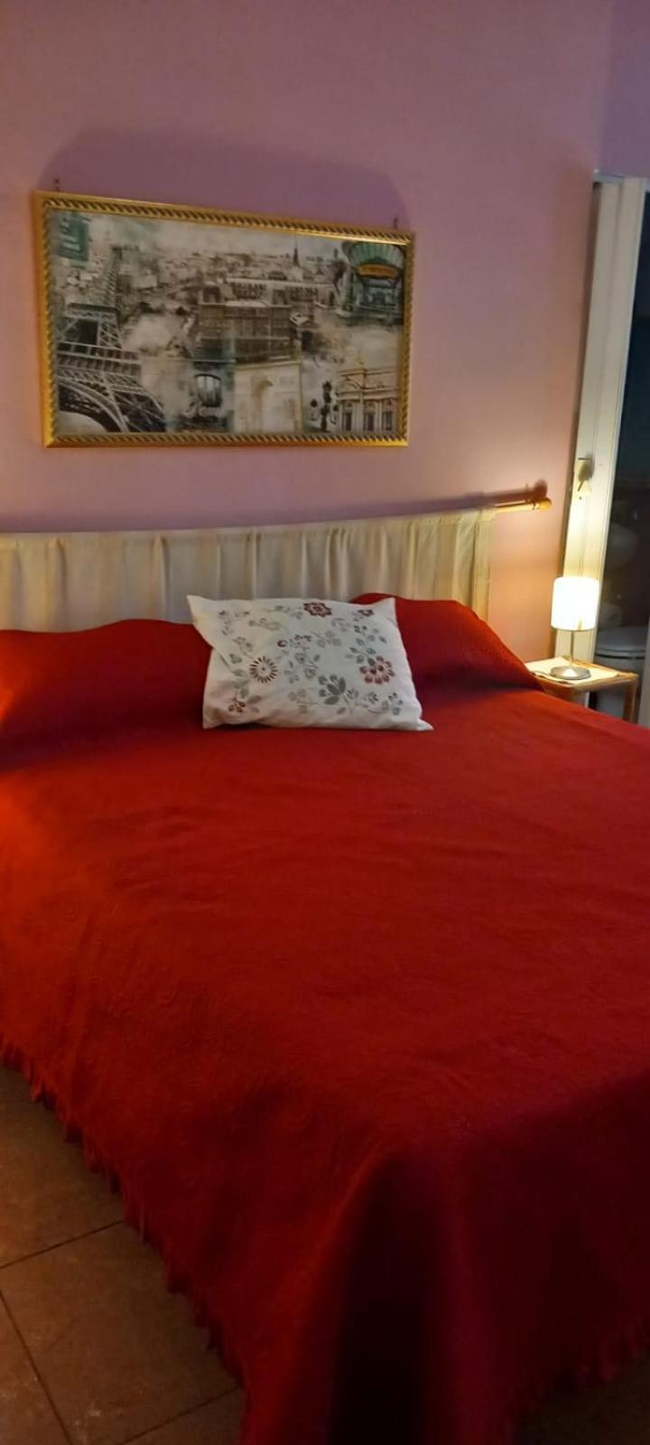 Cosmopolitan B&B Roma Esterno foto